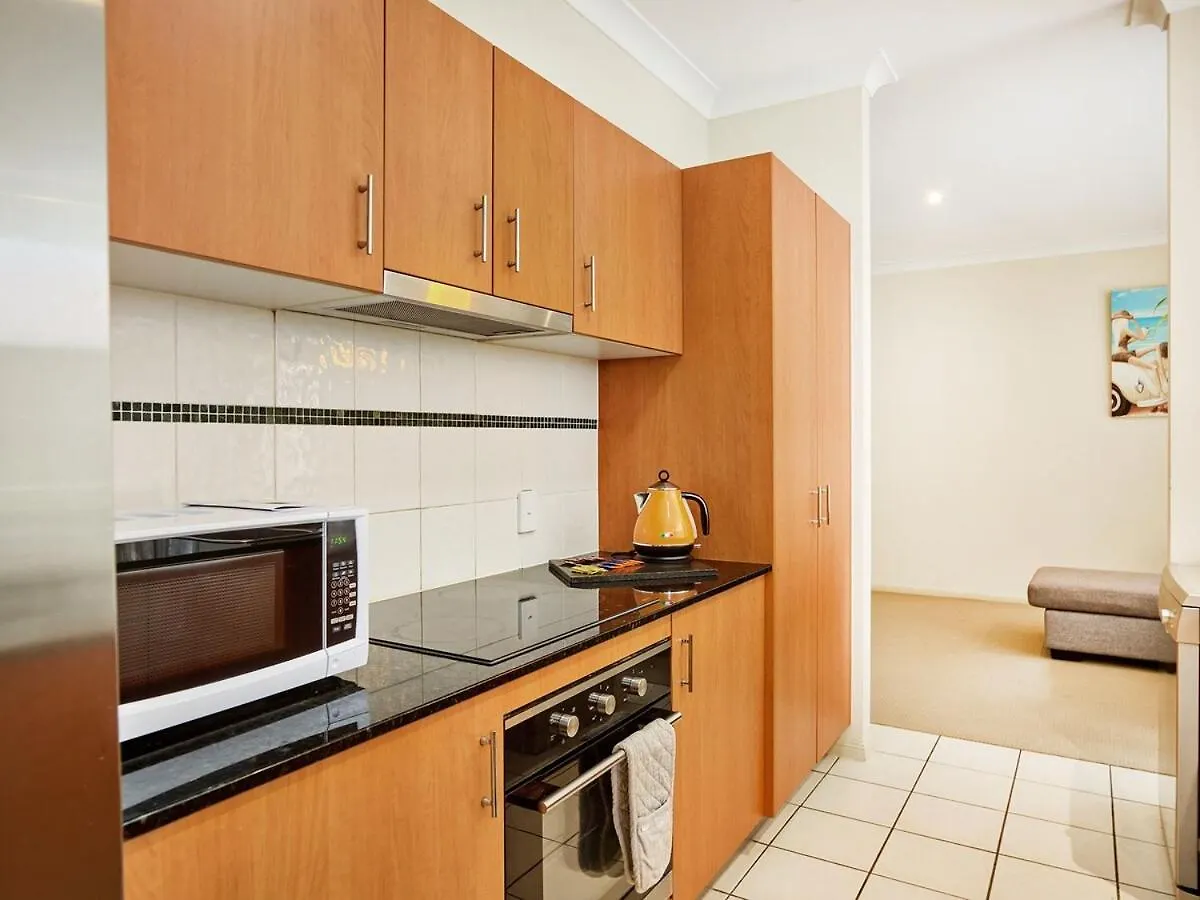 Chic Double Story Entire Home In Gold Coast 0*,